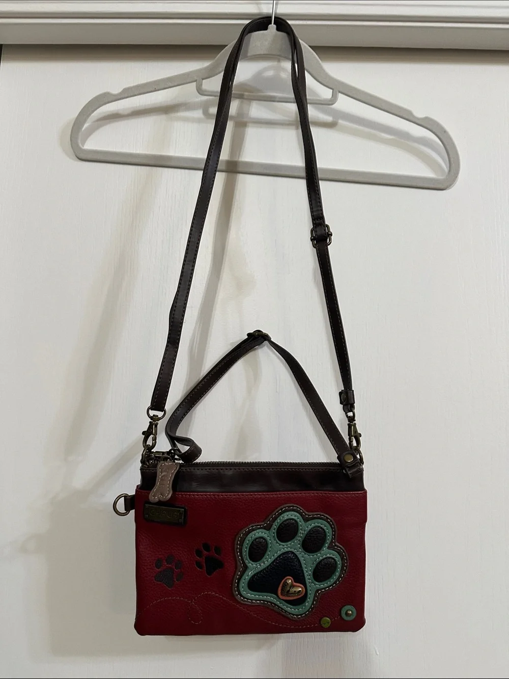 Chala Red Crossbody Paw Applique Bag with Brown Trim - Picture 1 of 6